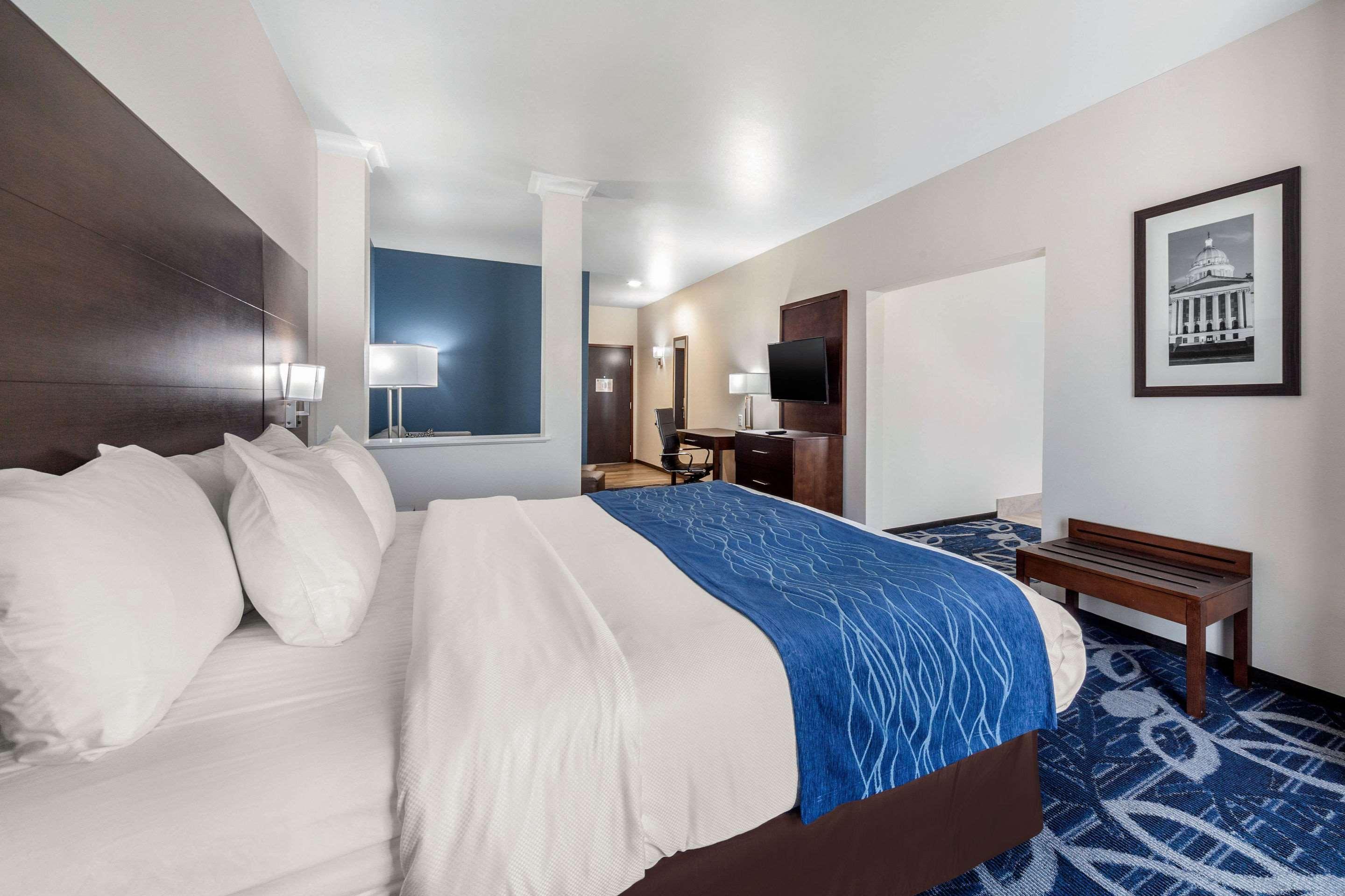 Comfort Inn & Suites Oklahoma City South I-35 Buitenkant foto