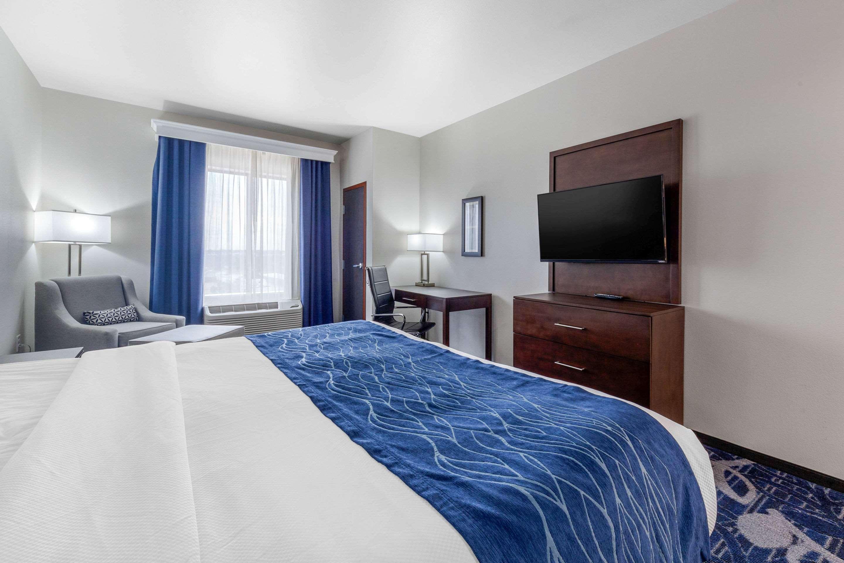 Comfort Inn & Suites Oklahoma City South I-35 Buitenkant foto