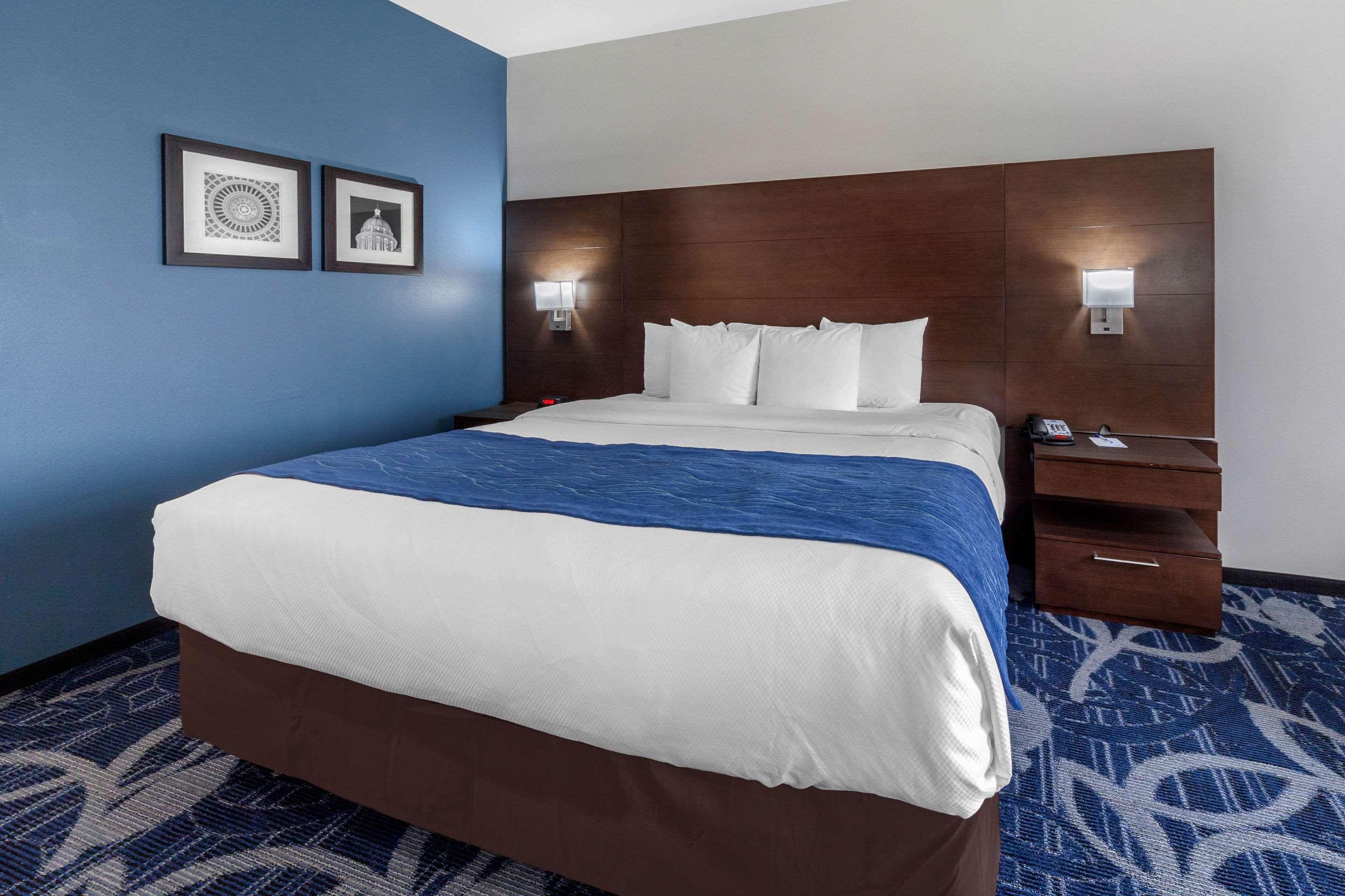 Comfort Inn & Suites Oklahoma City South I-35 Buitenkant foto